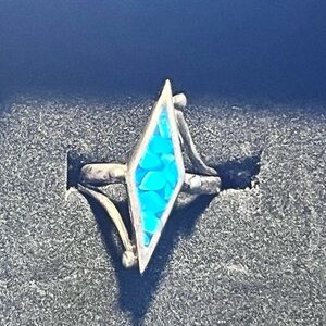 Navajo turquoise chip 925 silver sz 4. Vintage Silver